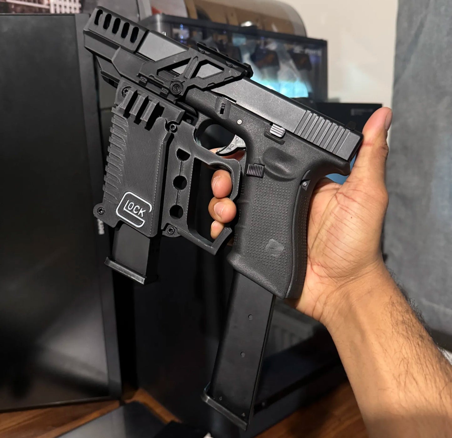 EMPUÑADURA FRONTAL GLOCK + CARGADOR ADICIONAL