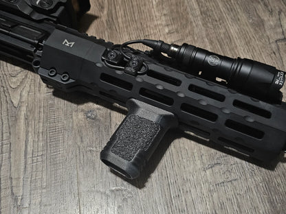 EMPUÑADURA ANGULAR (MLOK)